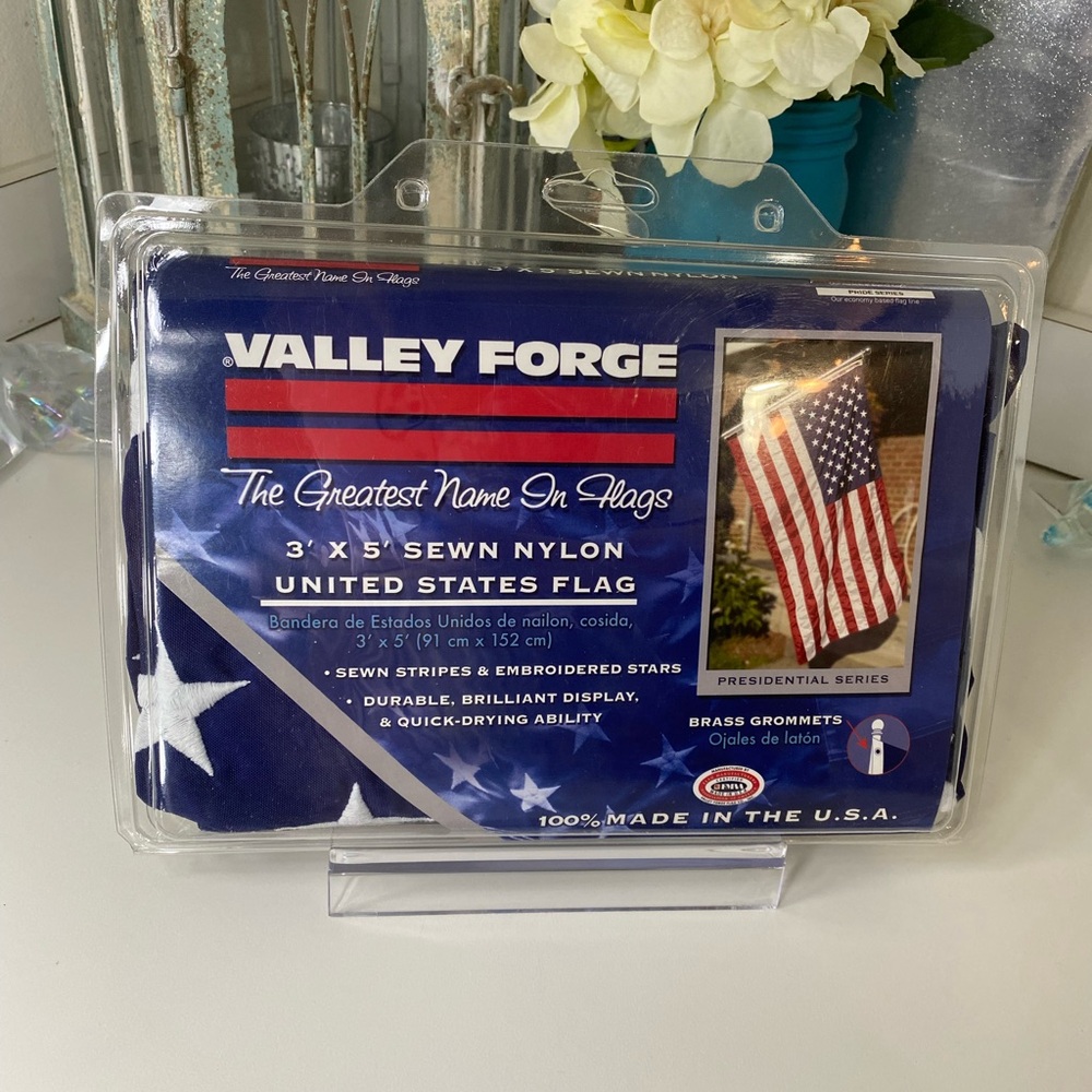 Valley Forge United States Flag Presidential Series